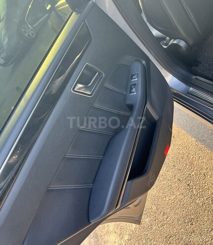 Mercedes E 250 2014, 205,000 km - 2.2 l - Bakı