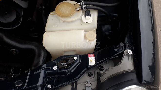 Mercedes E 240 2001, 190,000 km - 2.6 l - Gəncə