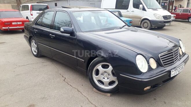 Mercedes E 240 2001, 190,000 km - 2.6 l - Gəncə