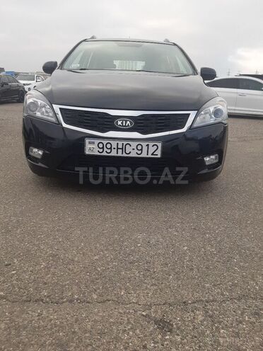 Kia Ceed 2010, 166,000 km - 1.6 l - Biləsuvar