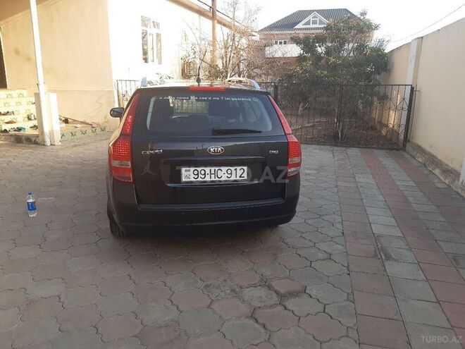 Kia Ceed 2010, 166,000 km - 1.6 l - Biləsuvar
