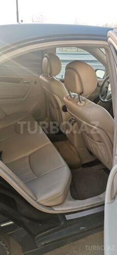 Mercedes C 280 2007, 270,000 km - 3.0 l - Bakı