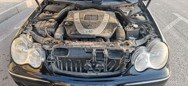 Mercedes C 280 2007, 270,000 km - 3.0 l - Bakı