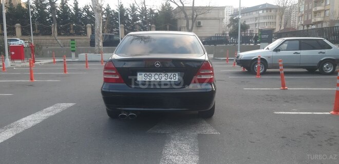 Mercedes C 200 2000, 284,000 km - 2.0 л - Bakı