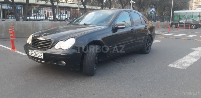 Mercedes C 200 2000, 284,000 km - 2.0 л - Bakı