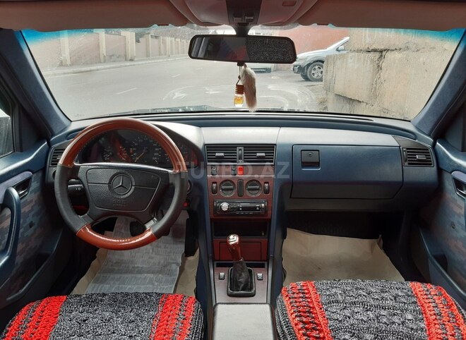 Mercedes C 220 1994, 421,000 km - 2.2 л - Bakı
