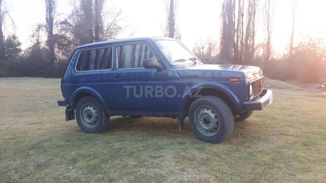 LADA (VAZ) Niva 2001, 30,442 km - 1.7 l - Zaqatala