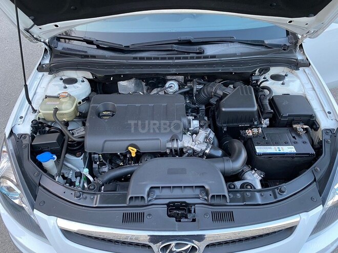 Hyundai i30 2009, 175,000 km - 1.6 l - Bakı