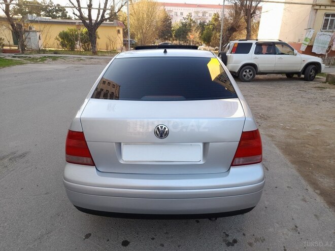 Volkswagen Bora 2002, 213,313 km - 1.8 l - Sumqayıt