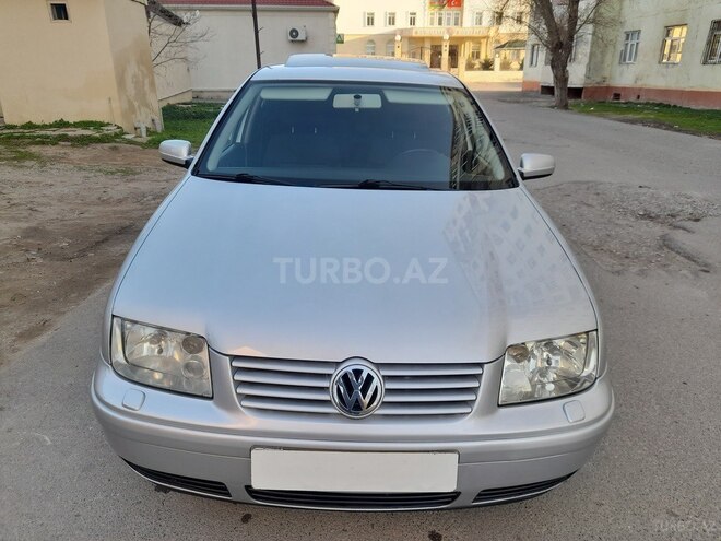 Volkswagen Bora 2002, 213,313 km - 1.8 l - Sumqayıt
