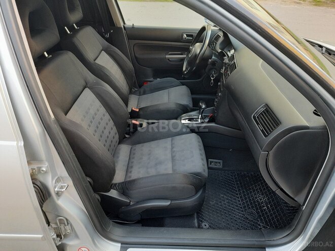 Volkswagen Bora 2002, 213,313 km - 1.8 l - Sumqayıt