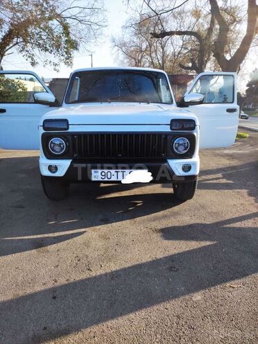 LADA (VAZ) Niva 1983, 350,000 km - 1.6 l - Bakı