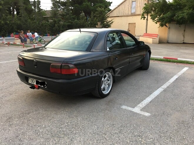 Opel Omega 1996, 313,000 km - 2.5 l - Sumqayıt