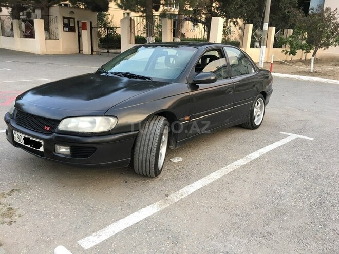 Opel Omega 1996, 313,000 km - 2.5 l - Sumqayıt