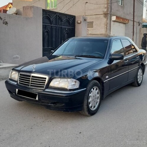 Mercedes C 200 1997, 235,000 km - 2.0 l - Bakı