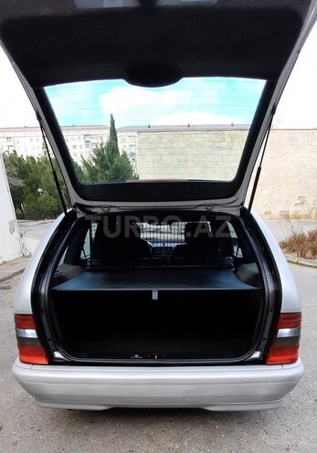Mercedes C 220 2000, 428,000 km - 2.2 л - Sumqayıt