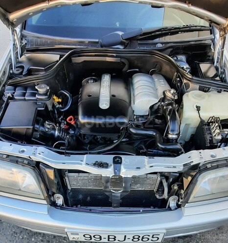 Mercedes C 220 2000, 428,000 km - 2.2 л - Sumqayıt
