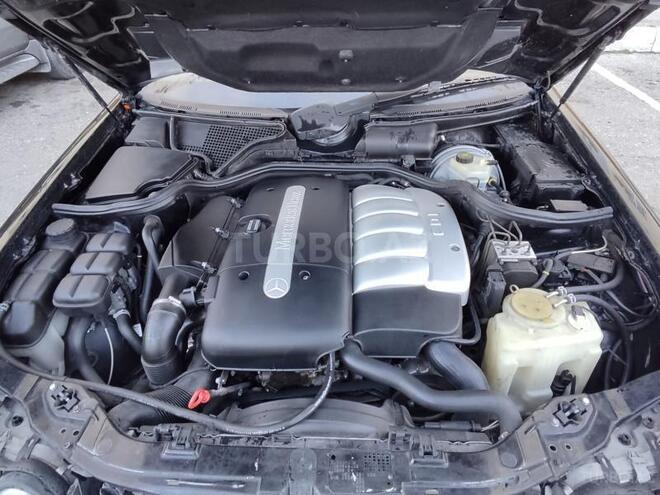Mercedes E 270 2001, 394,000 km - 2.7 l - Bakı