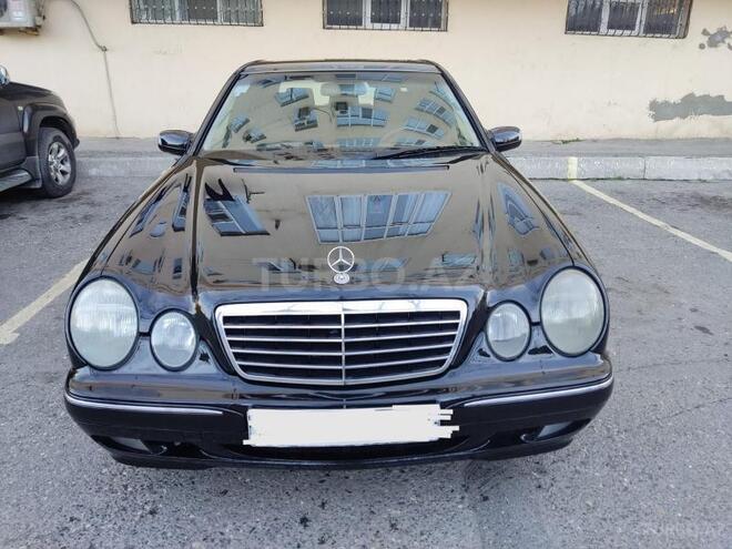 Mercedes E 270 2001, 394,000 km - 2.7 l - Bakı