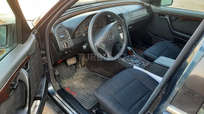 Mercedes C 230 1997, 180,000 km - 2.3 л - Bakı