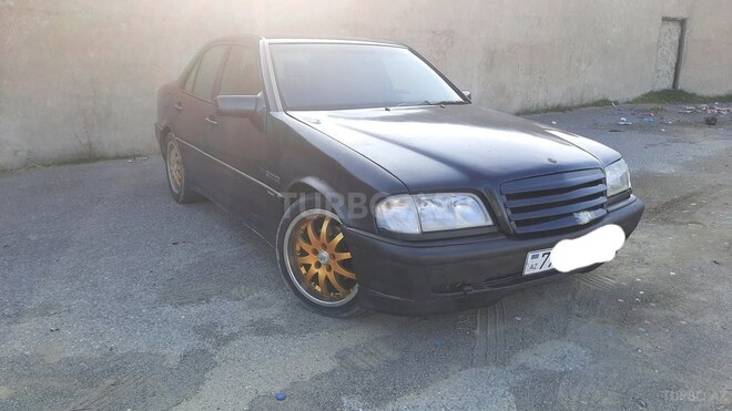 Mercedes C 230 1997, 180,000 km - 2.3 л - Bakı