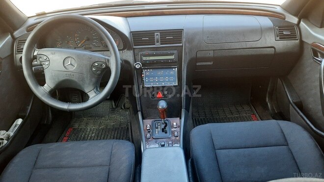 Mercedes C 230 1997, 180,000 km - 2.3 л - Bakı