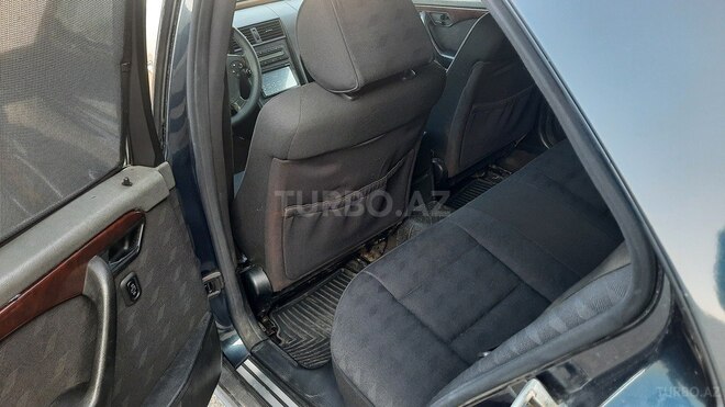 Mercedes C 230 1997, 180,000 km - 2.3 л - Bakı