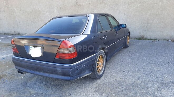 Mercedes C 230 1997, 180,000 km - 2.3 л - Bakı