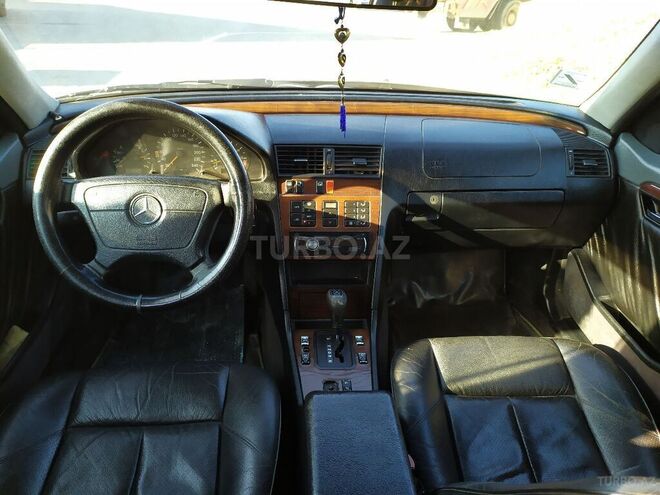 Mercedes C 200 1995, 340,000 km - 2.0 л - Bakı
