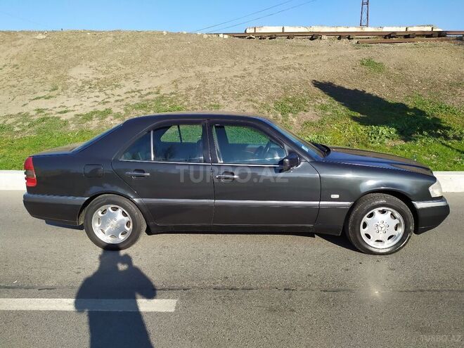 Mercedes C 200 1995, 340,000 km - 2.0 л - Bakı