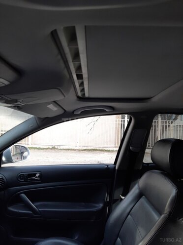 Volkswagen Passat 2004, 30,000 km - 1.8 л - Bakı
