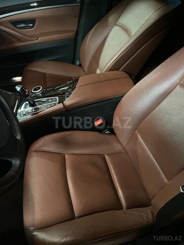 BMW 528 2013, 63,000 km - 2.0 л - Bakı