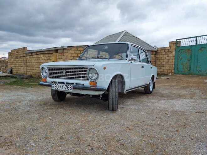 LADA (VAZ) 21011 1985, 83,000 km - 1.2 l - Bakı