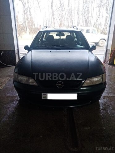 Opel Vectra 1998, 275,000 km - 2.0 l - Quba