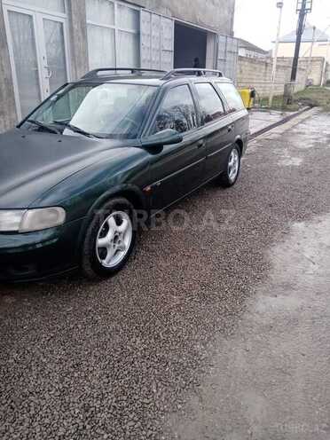 Opel Vectra 1998, 275,000 km - 2.0 l - Quba