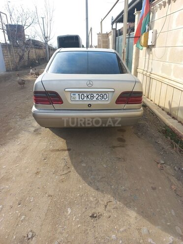 Mercedes E 290 1996, 551,690 km - 2.9 l - Biləsuvar