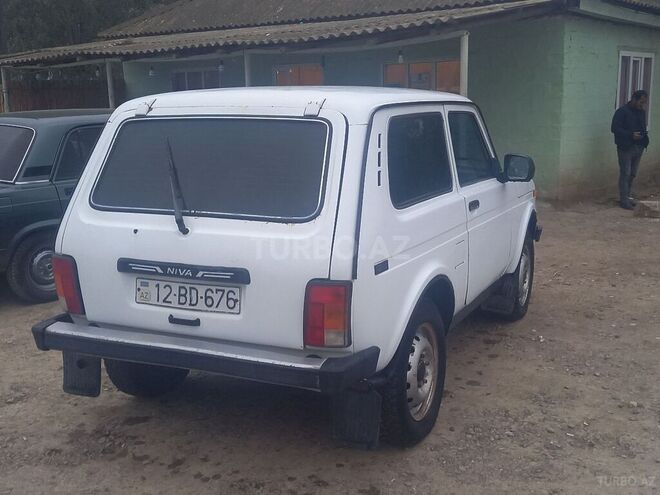 LADA (VAZ) Niva 2006, 190,000 km - 1.7 l - Şirvan