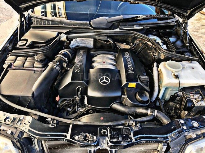 Mercedes C 240 2000, 204,000 km - 2.4 l - Şəki