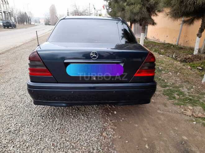 Mercedes C 180 1997, 365,000 km - 1.8 l - Qazax