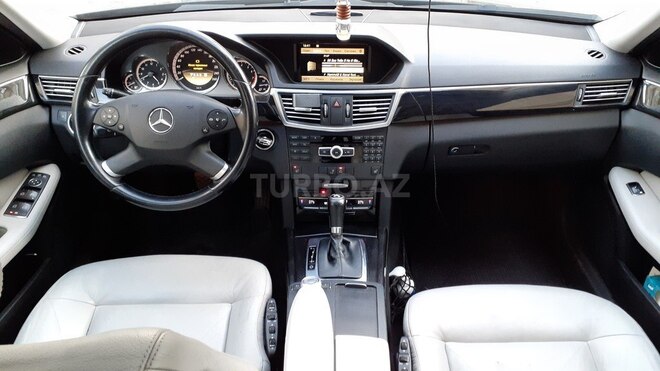 Mercedes E 200 2011, 210,000 km - 1.8 l - Bakı