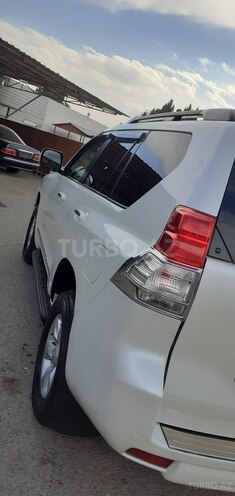Toyota Prado 2011, 192,000 km - 2.7 л - Ağstafa