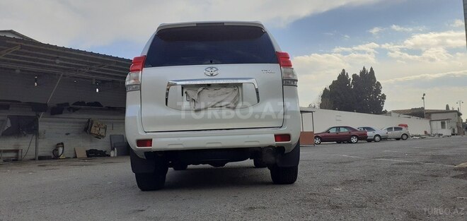 Toyota Prado 2011, 192,000 km - 2.7 л - Ağstafa