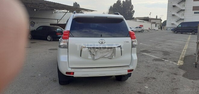 Toyota Prado 2011, 192,000 km - 2.7 л - Ağstafa