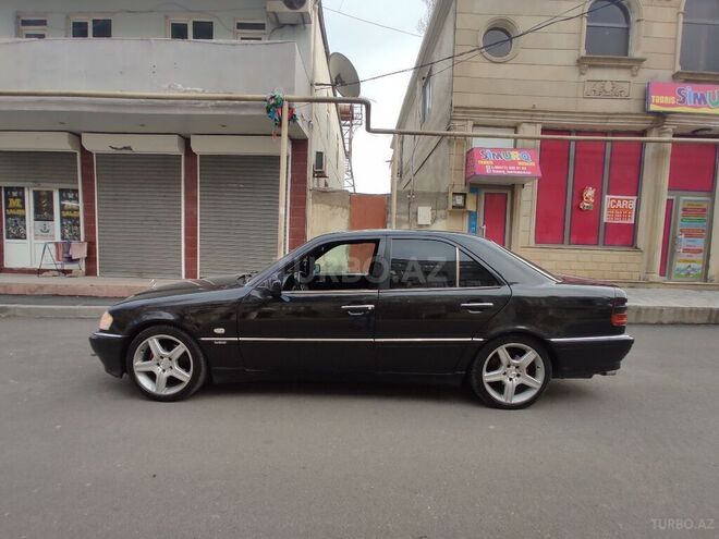 Mercedes C 240 1997, 296,000 km - 2.4 l - Xırdalan