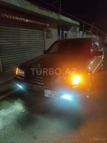 Mercedes C 240 1997, 296,000 km - 2.4 l - Xırdalan