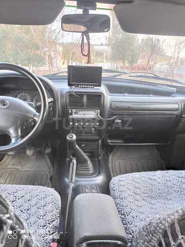 GAZ 3110 2005, 192,000 km - 2.4 л - Bakı