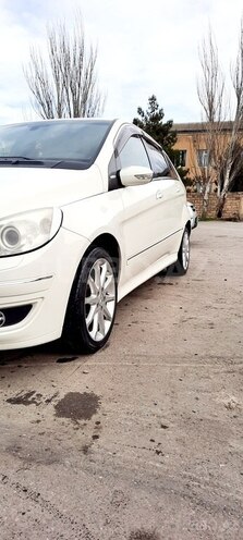 Mercedes B 170 2007, 118,000 km - 1.7 l - Sumqayıt