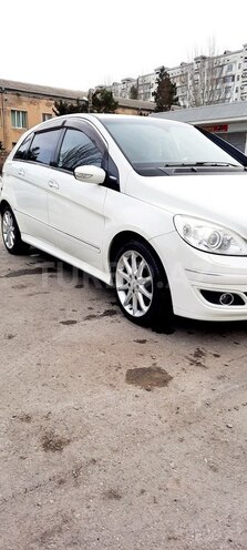 Mercedes B 170 2007, 118,000 km - 1.7 l - Sumqayıt