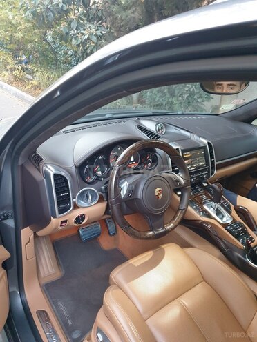 Porsche Cayenne GTS 2013, 86,000 km - 4.8 l - Bakı