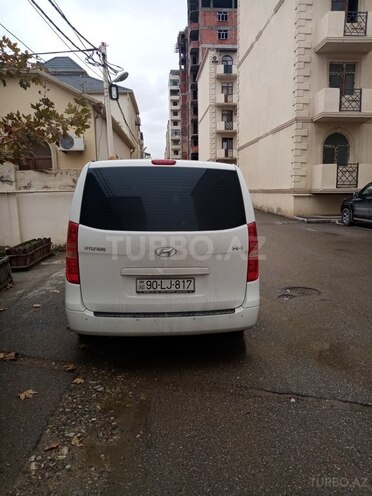 Hyundai H-1 2008, 330,000 km - 2.5 l - Bakı